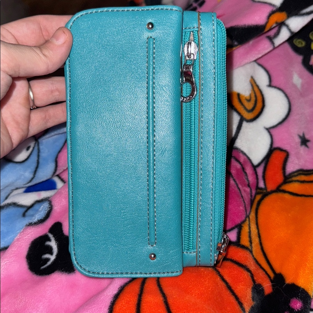Teal Relic Faux Leather Wallet Clutch with Full Zip, Card Slots, and Storage EUC